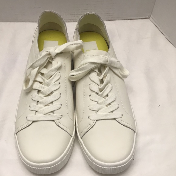 DOLCE VITA Sneakers - Picture 1 of 11